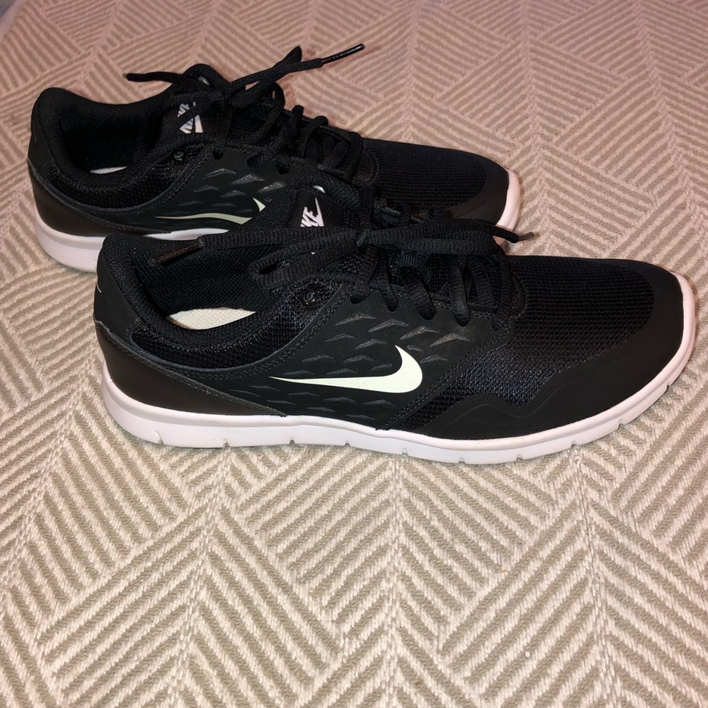 Never worn Nike sneakers